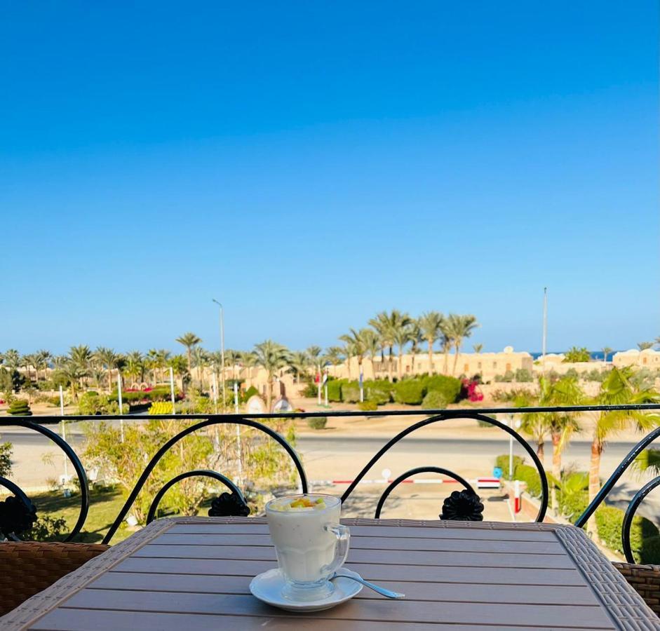 Dolphin Hotel El Qoseir Экстерьер фото