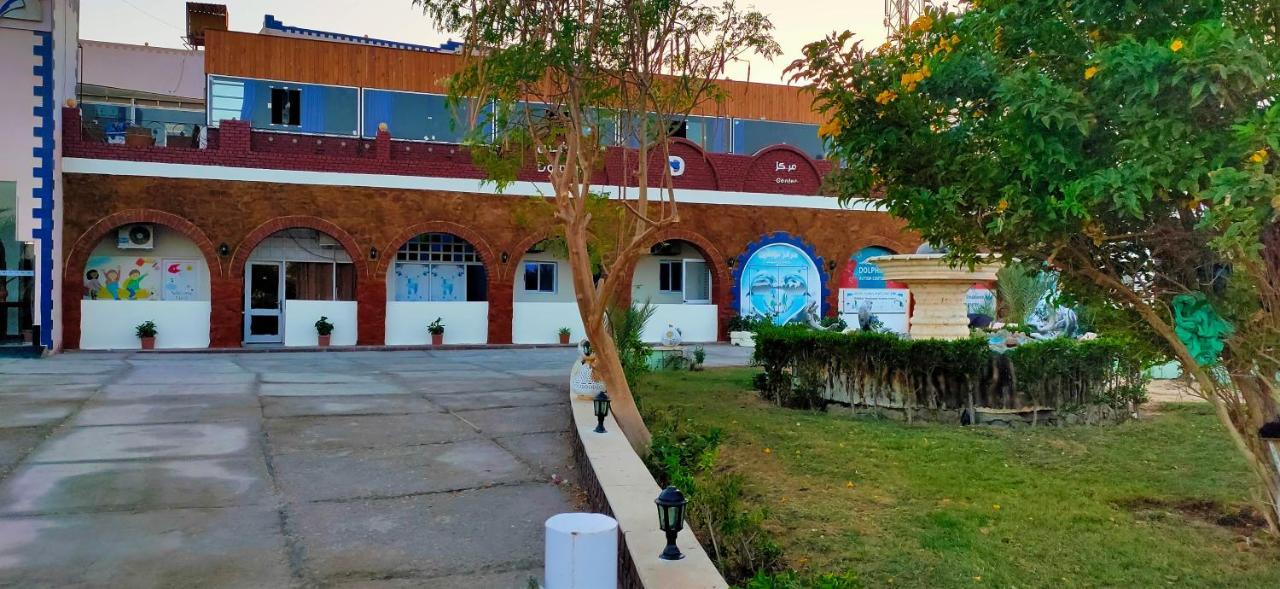 Dolphin Hotel El Qoseir Экстерьер фото